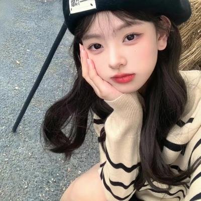 生命的托举海报